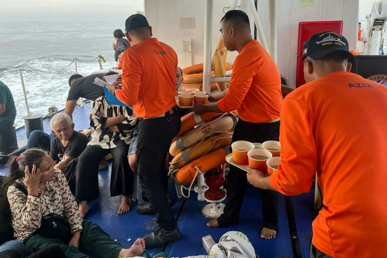 Ferry sinking kills 18, leaves 24 missing in south Philippines<br><br>