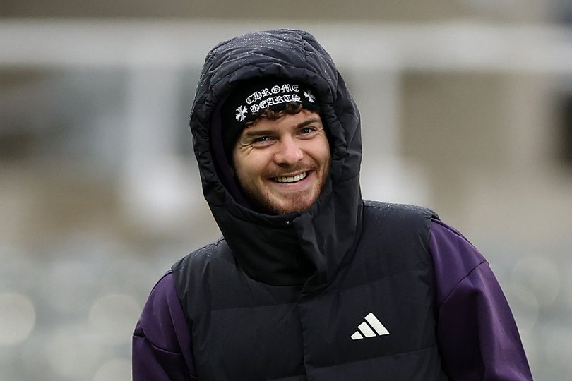 Jamie Carragher tiene razón sobre la «implacable» decisión sobre Harvey Elliott mientras se avecina una decisión importante