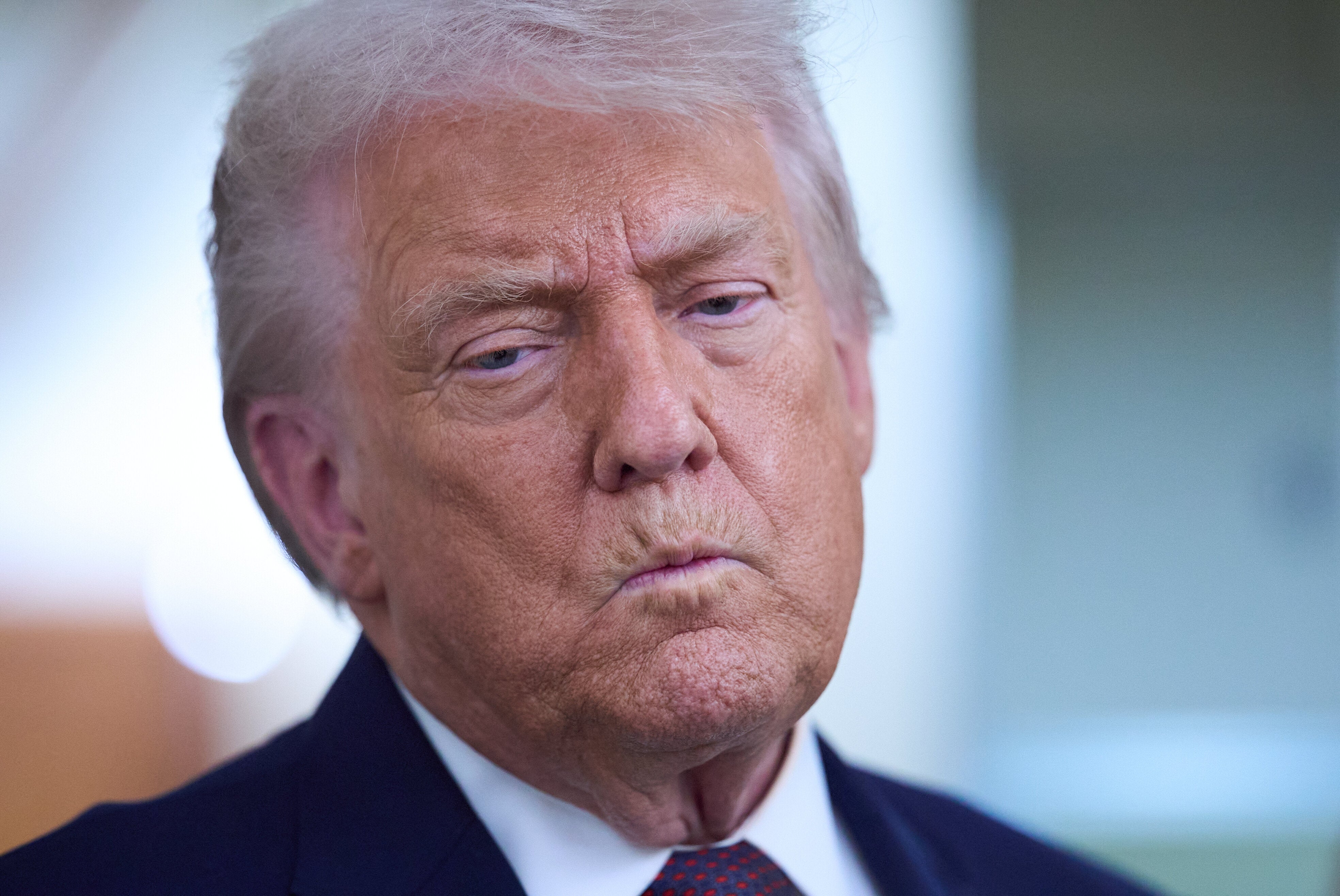 Economist sounds alarm on damage Donald Trump is quietly doing to the economy<br>