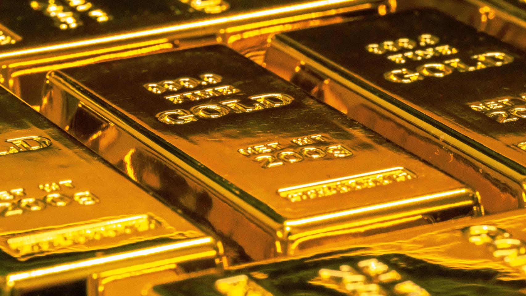 El oro supera por primera vez en su historia la barrera de los 5.000 ...