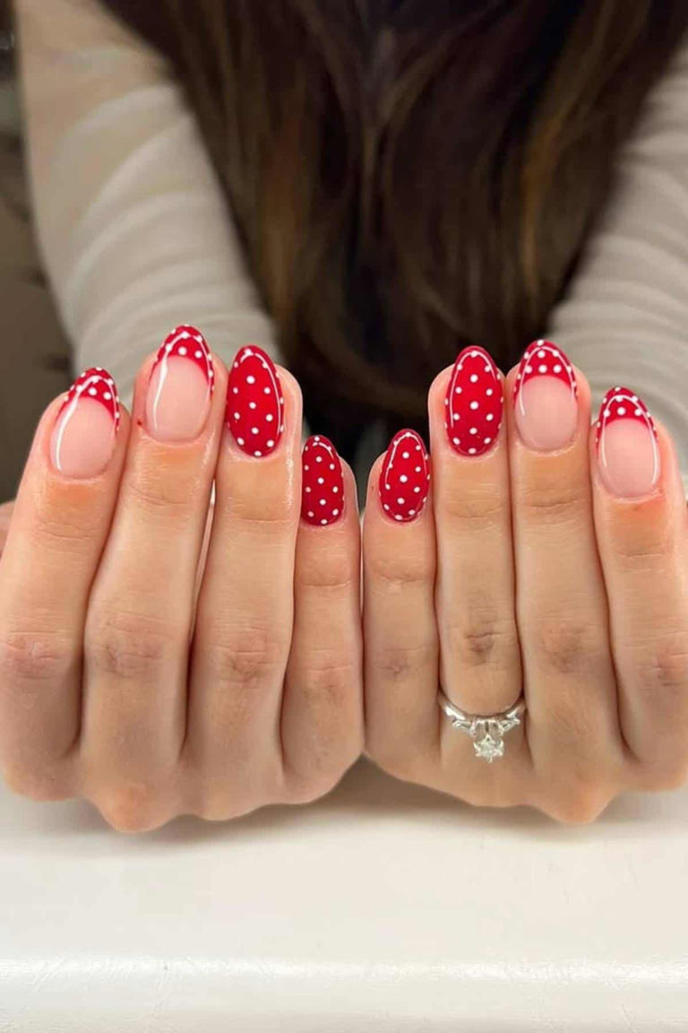45 polka dot nail ideas that feel retro and fresh at the same time