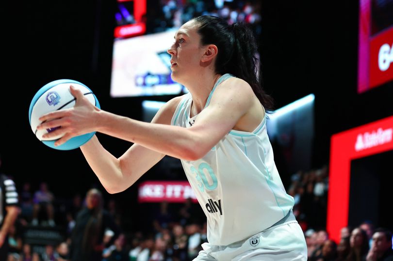 Breanna Stewart uses Unrivaled to deliver two-word message after Minneapolis shooting<br><br>