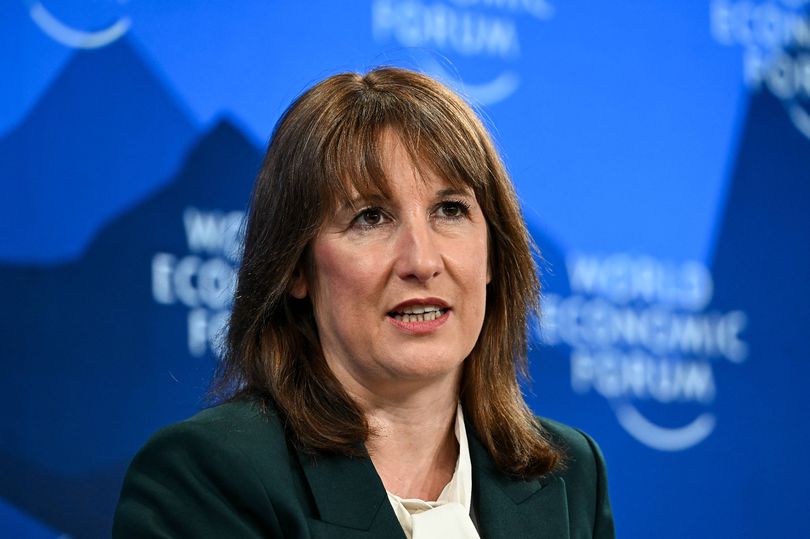 Struggling pub industry set to get £100m bail-out package after furious ...