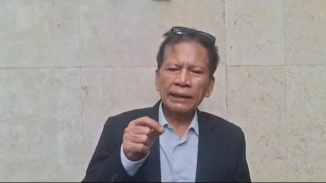 Damai Hari Lubis memberikan keterangan tentang pelaporan Roy Suryo dan Ahmad Khozinudin, Senin (26/1/2026).