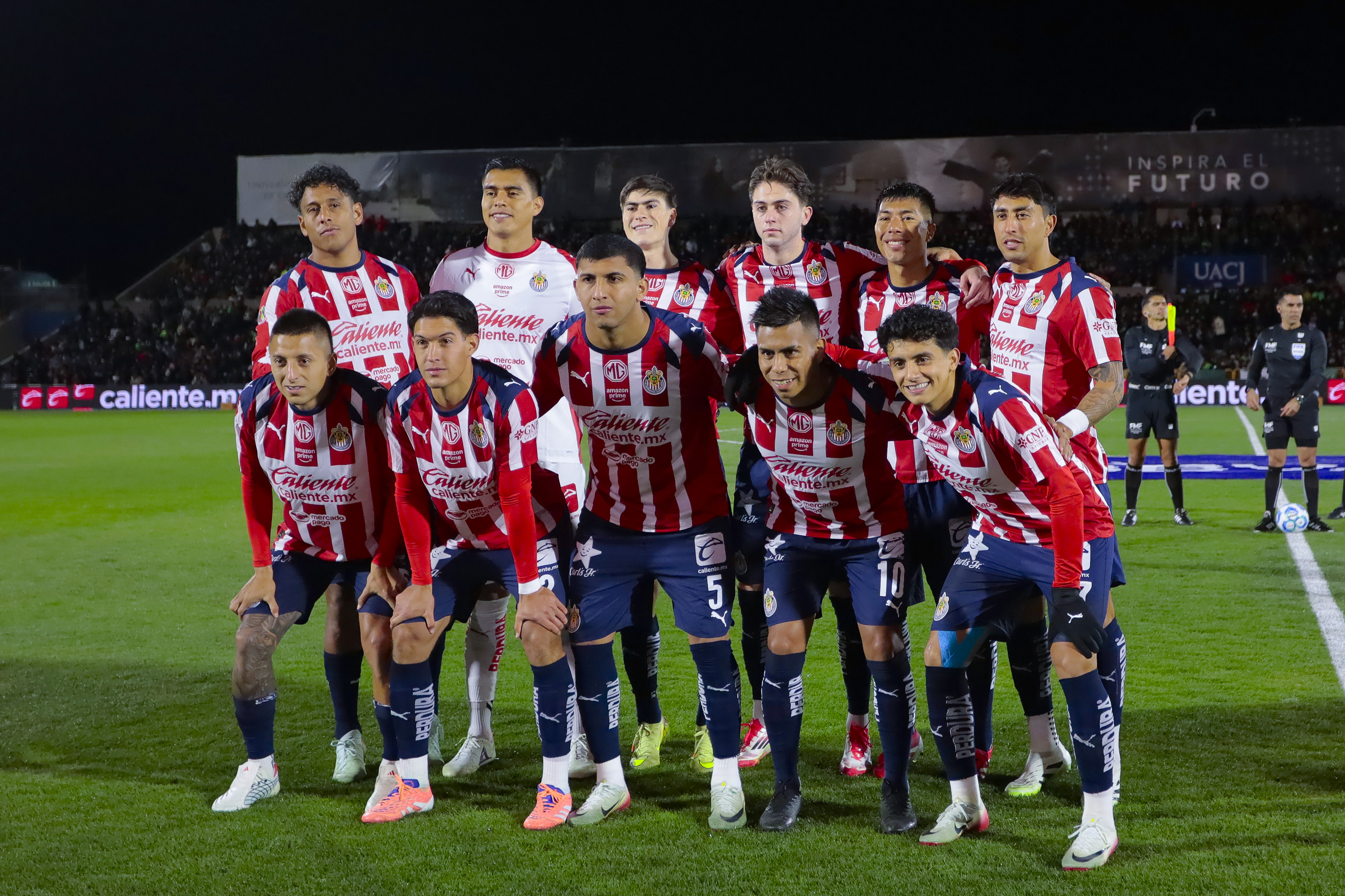 Late goal gives Chivas key victory to continue on top of Liga MX