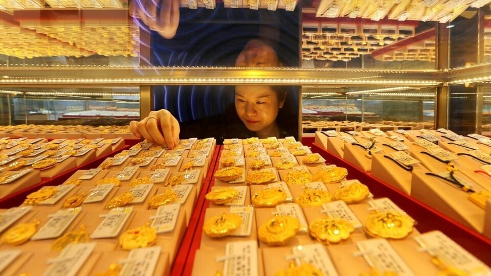 Gold rates at record high on MCX, driven by US Fed rate cut hopes ...