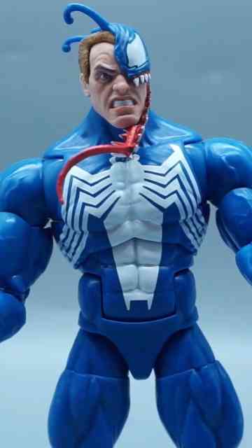 Venom action figure review | Details, accessories, and final verdict