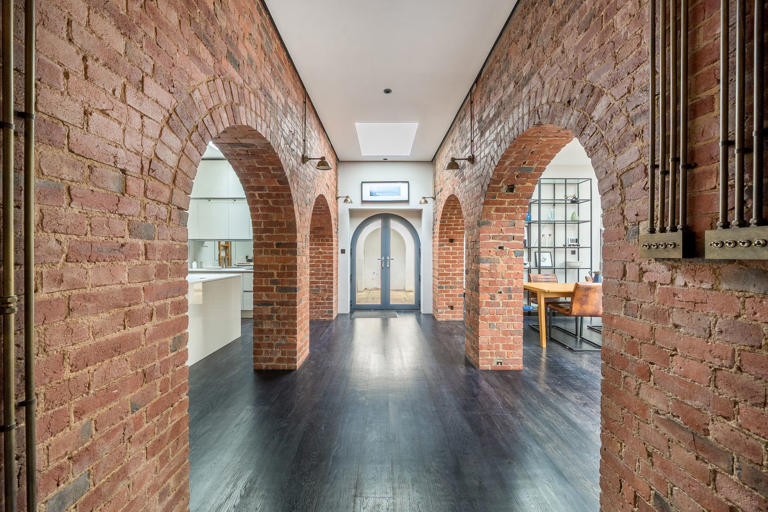 Brighton townhouse with secret tunnel to the beach for sale for £1.4m