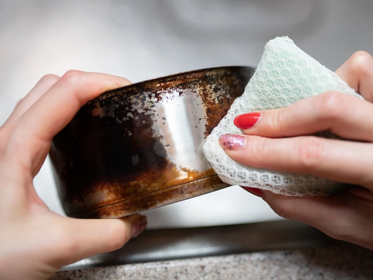 Mẹo làm sạch nồi, chảo inox sáng bóng như mới