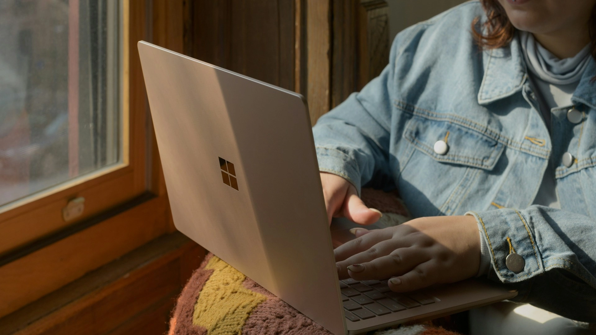 Microsoft's Office rebrand faces backlash.