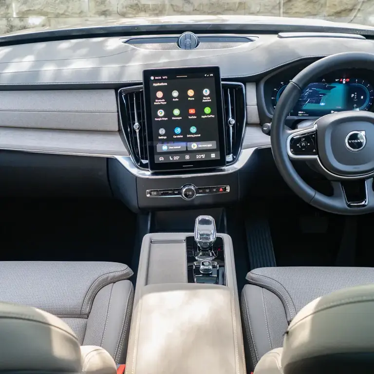 2026 Volvo XC90 Ultra B5 review