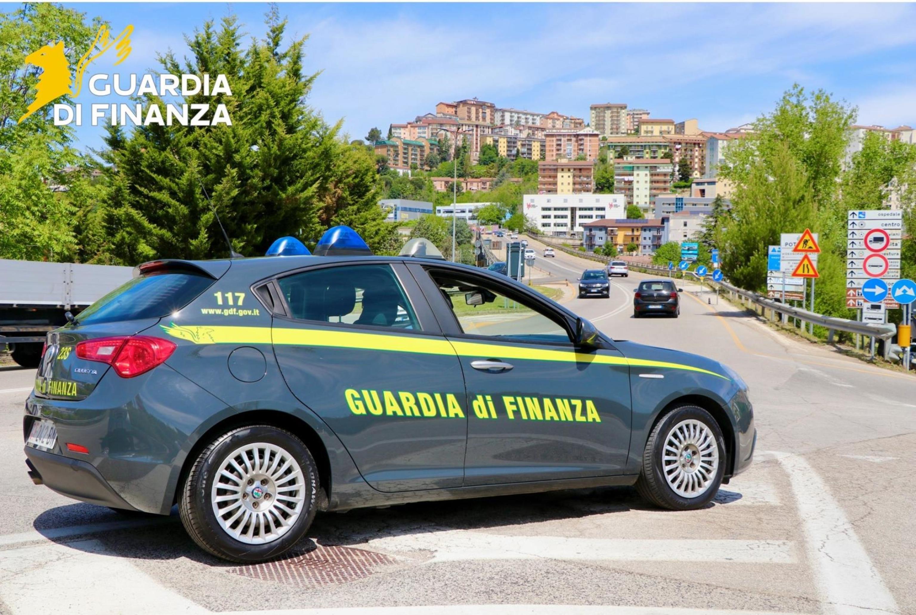 Prodotti non sicuri, sequestri della Guardia di Finanza a Potenza