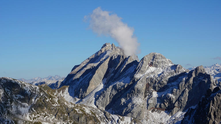 The mountain started bulging, then exploded: What scientists saw first