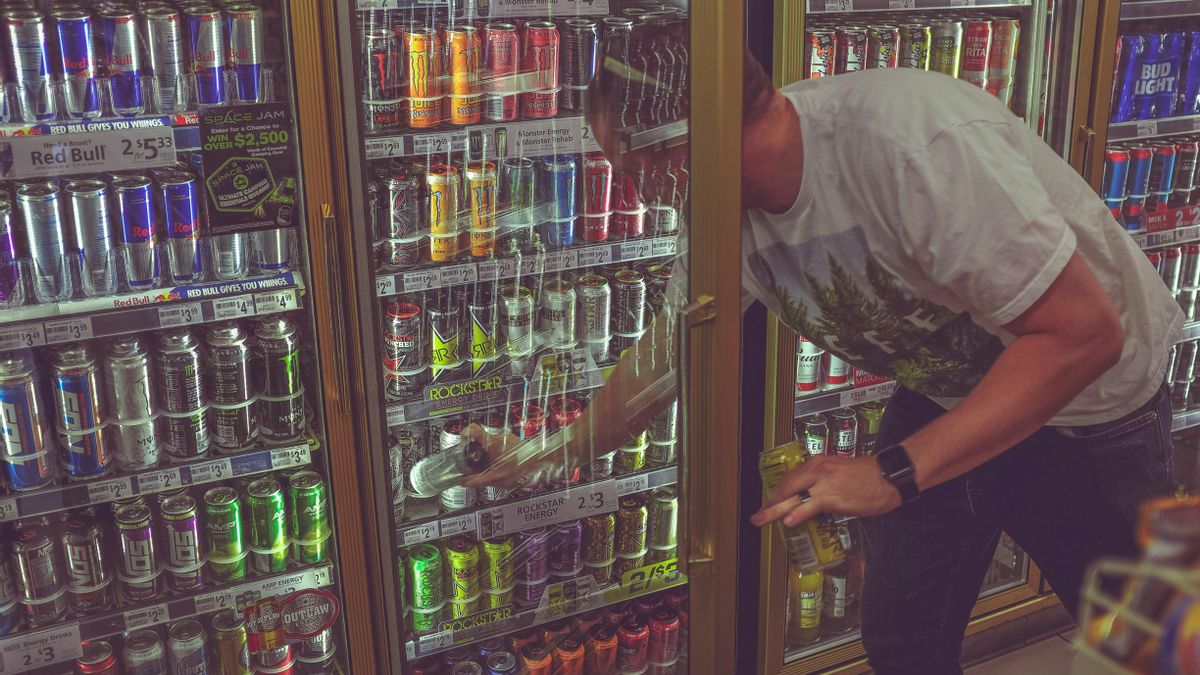 Un nutricionista explica los riesgos reales de las bebidas energéticas ...