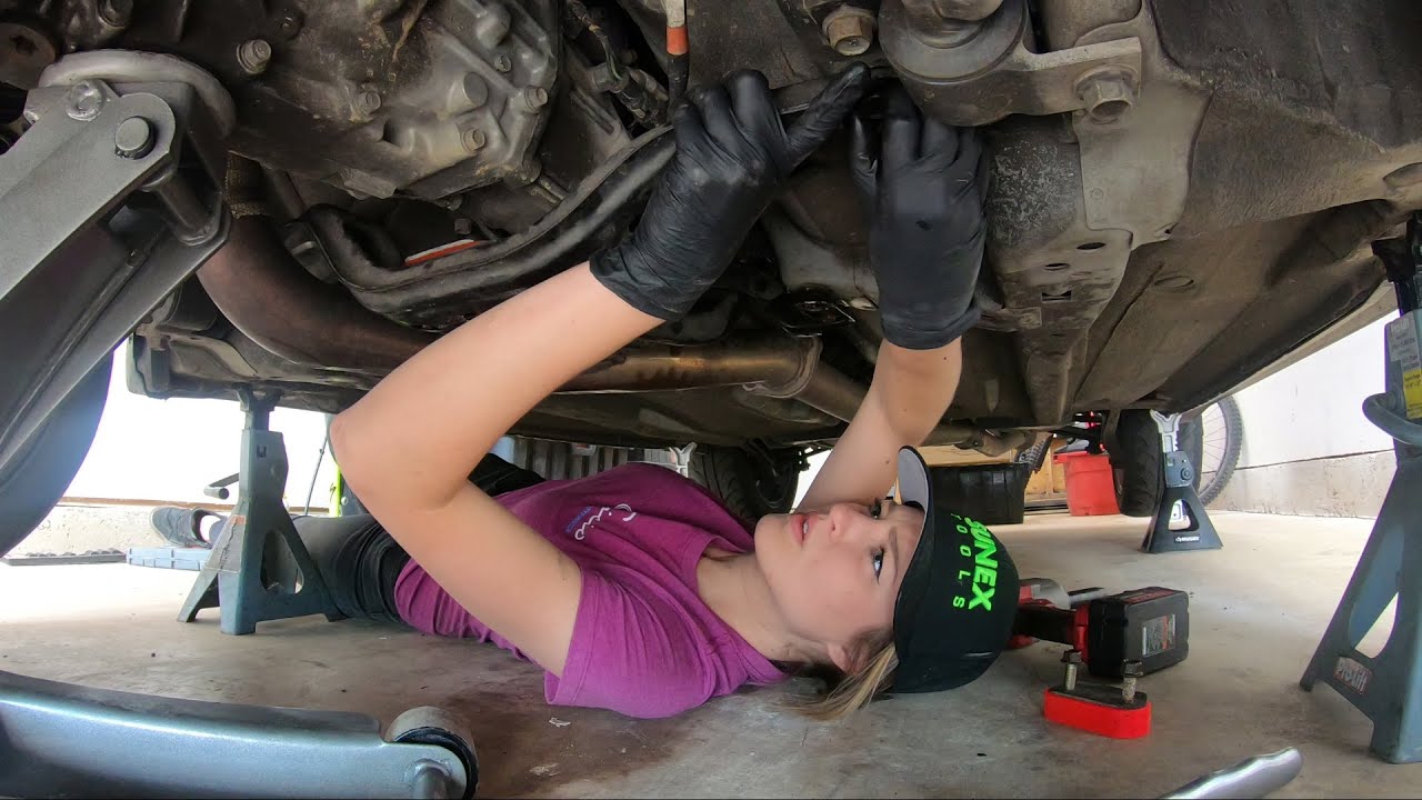 How Crossmember Bushings And Sway Bar Endlinks Work?