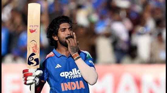 Dial KL Rahul for support fast becoming a thing