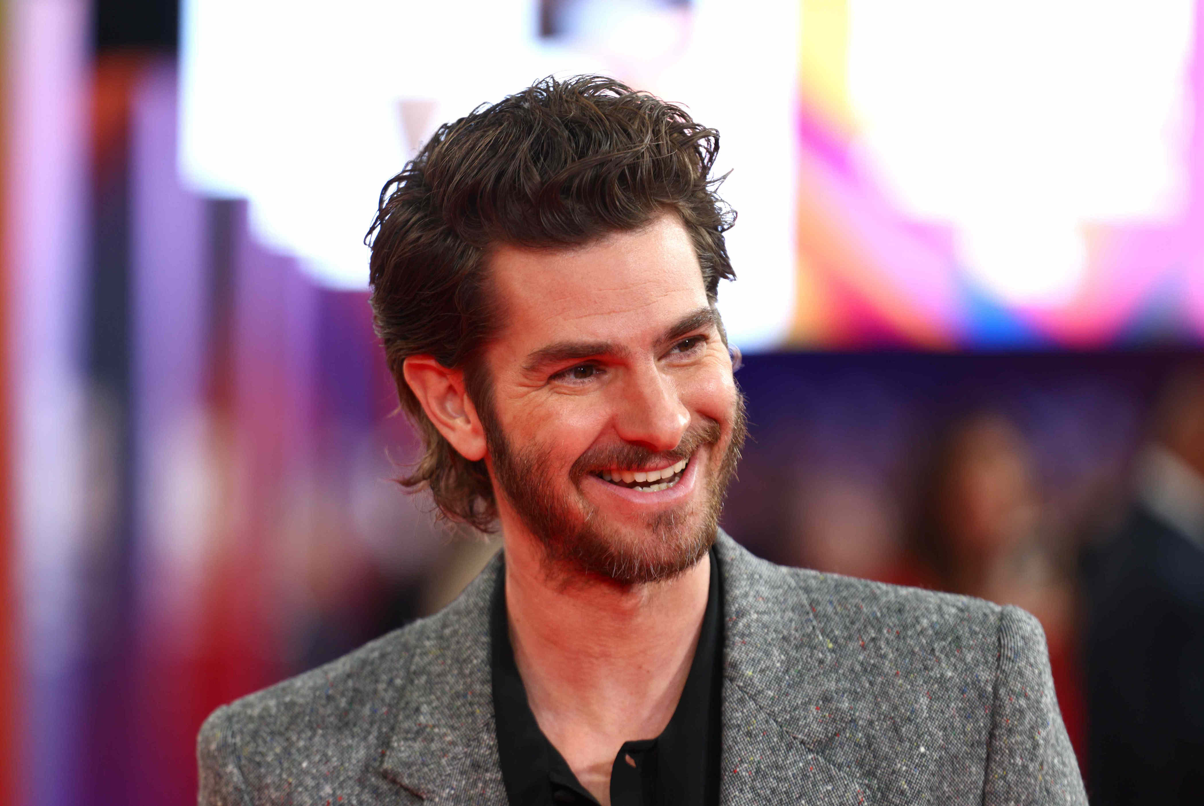 Andrew Garfield looks unrecognizable with most drastic hair ...