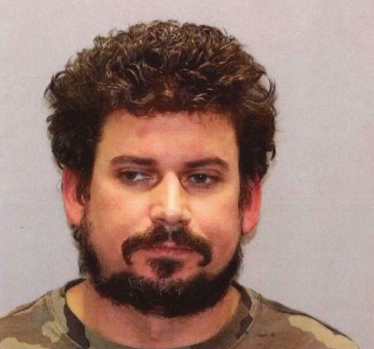 Middletown police seize guns, ammo in domestic violence arrest, report says<br><br>