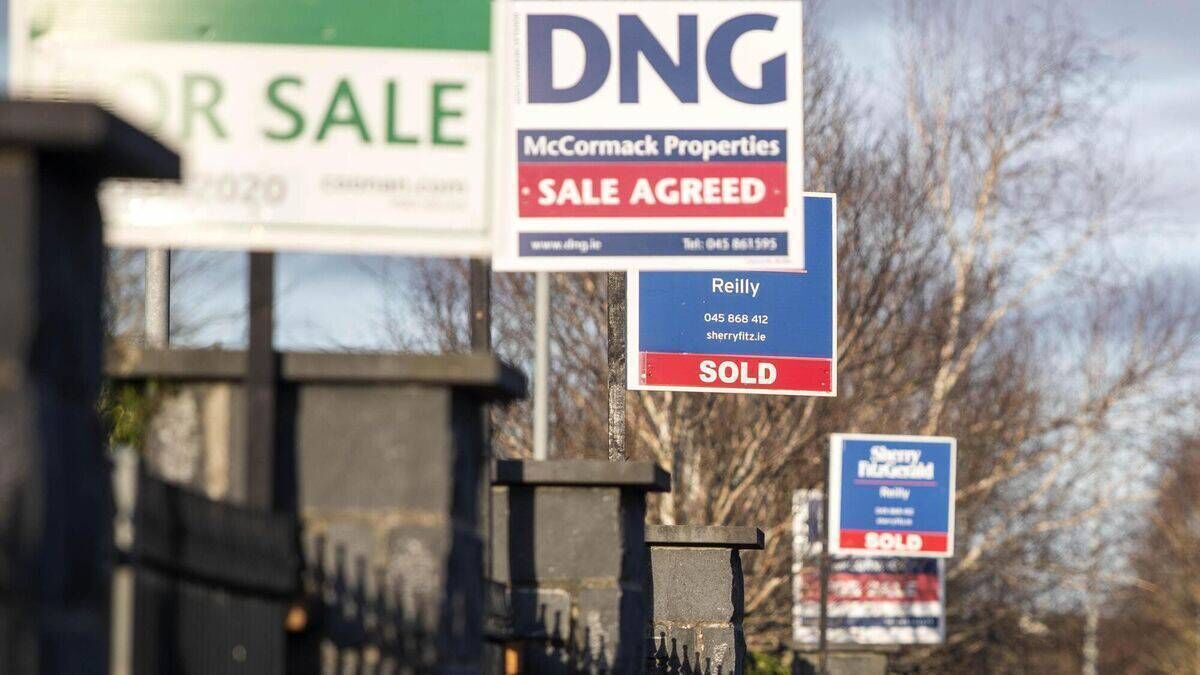 Mortgage interest rates at near three-year low