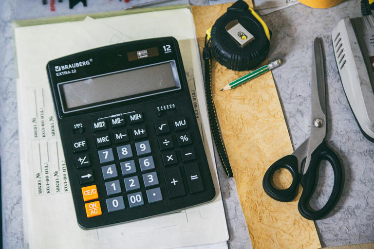 GIS income threshold 2026: How much you can earn before losing the ...