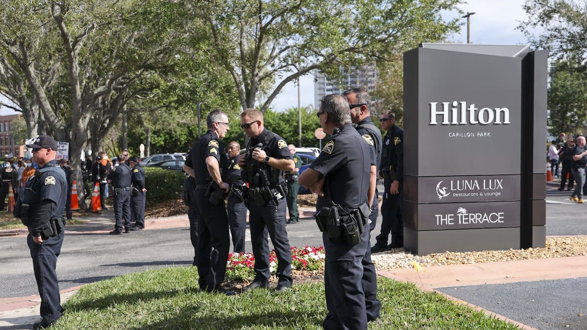 Police arrest ICE protester at St. Petersburg Hilton<br><br>