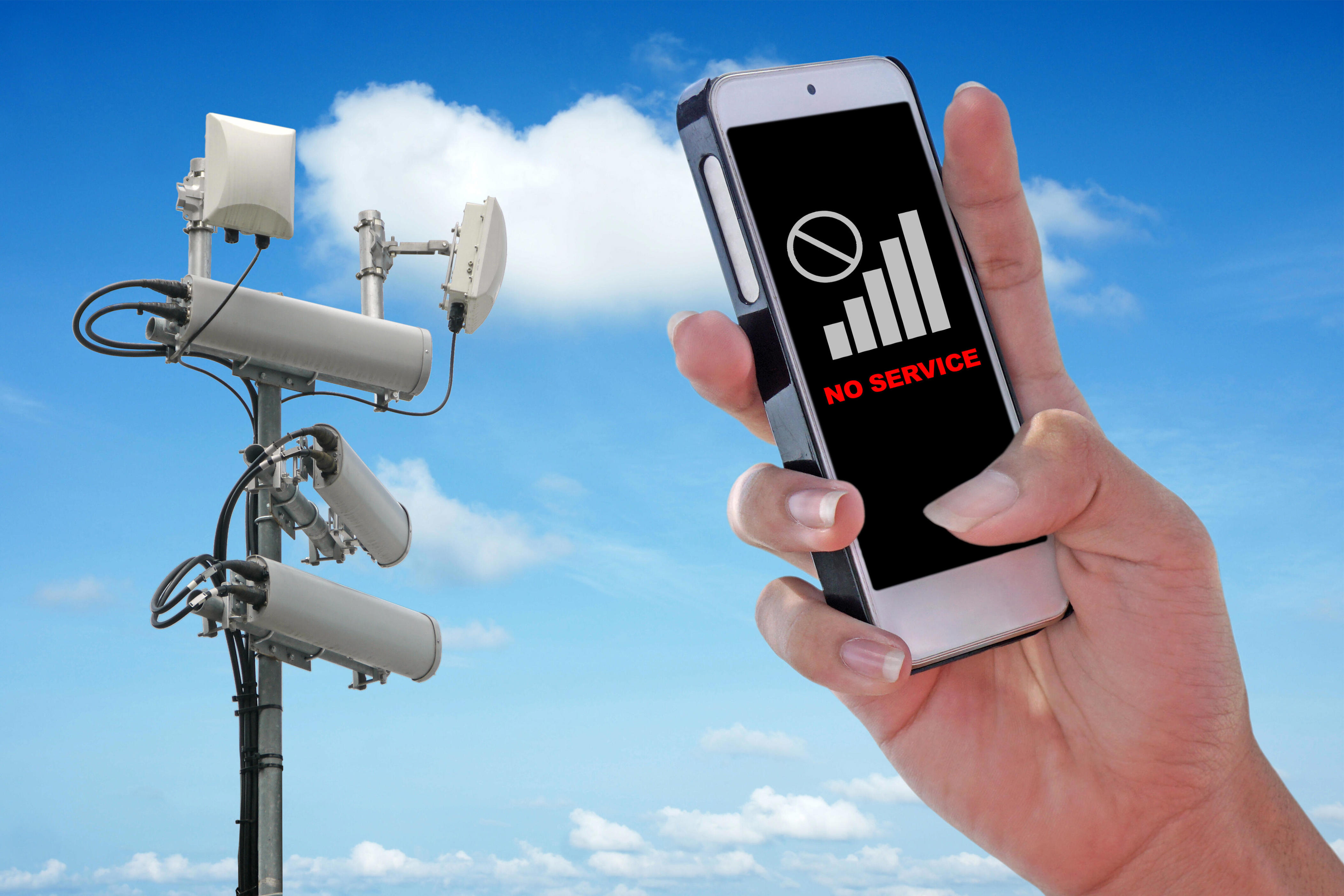 Massive outage disrupting Verizon Wireless service across the US