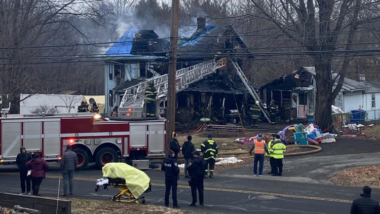 Fire crews investigating 2-alarm fire in Meriden
