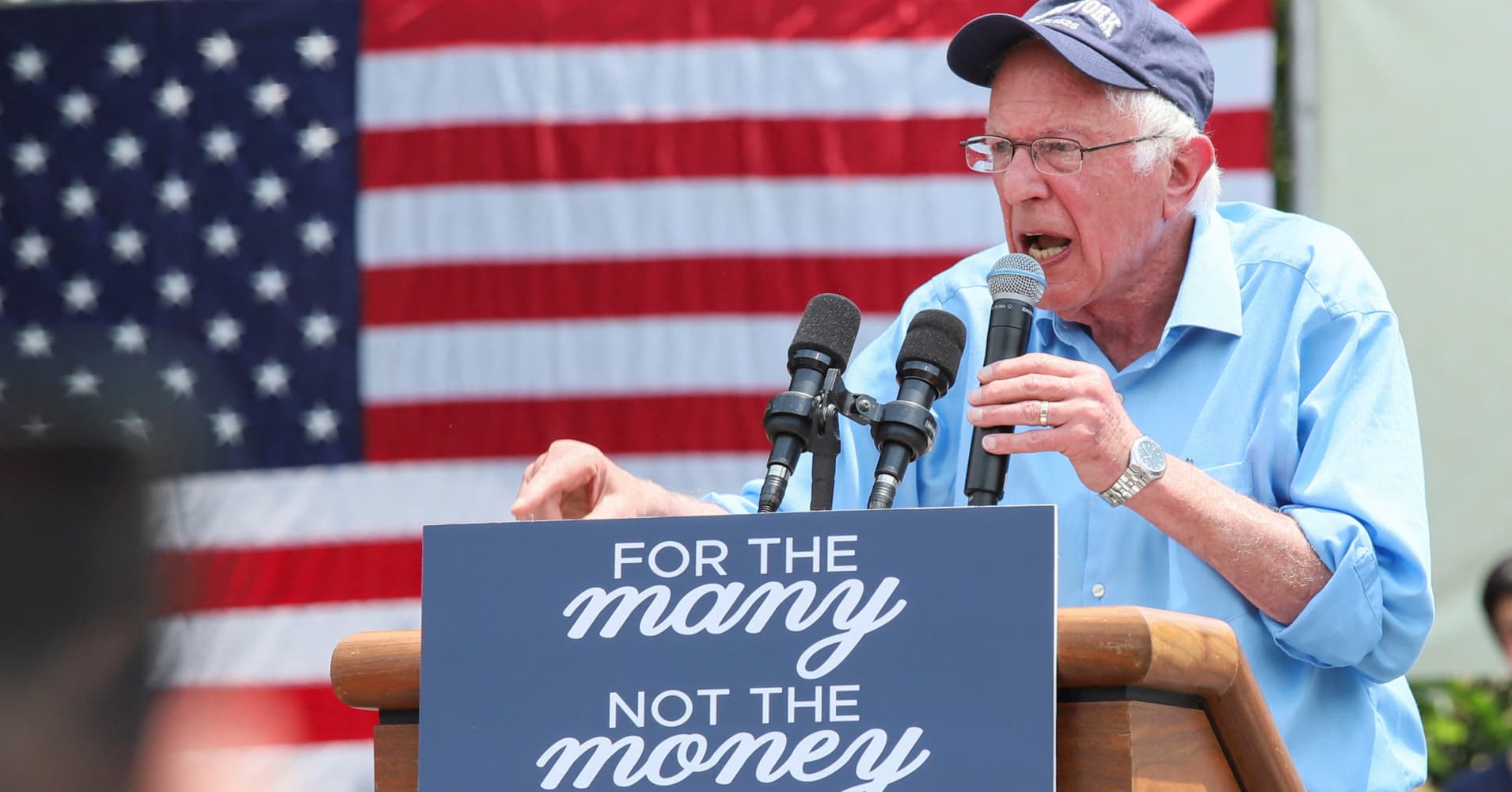 Down in the polls, Trump yanks Republicans toward economic populism. It ...