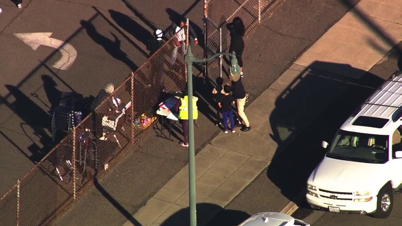 Alameda gas leak prompts evacuations