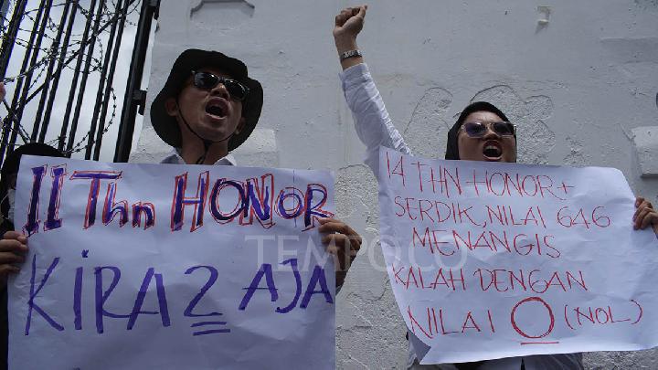 Ketua Komisi X Usulkan Hapus Pengelompokan Status Guru