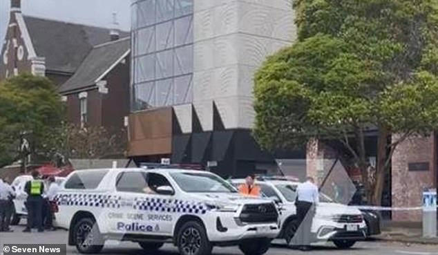 Two men seriously injured in shocking broad daylight stabbing in South ...