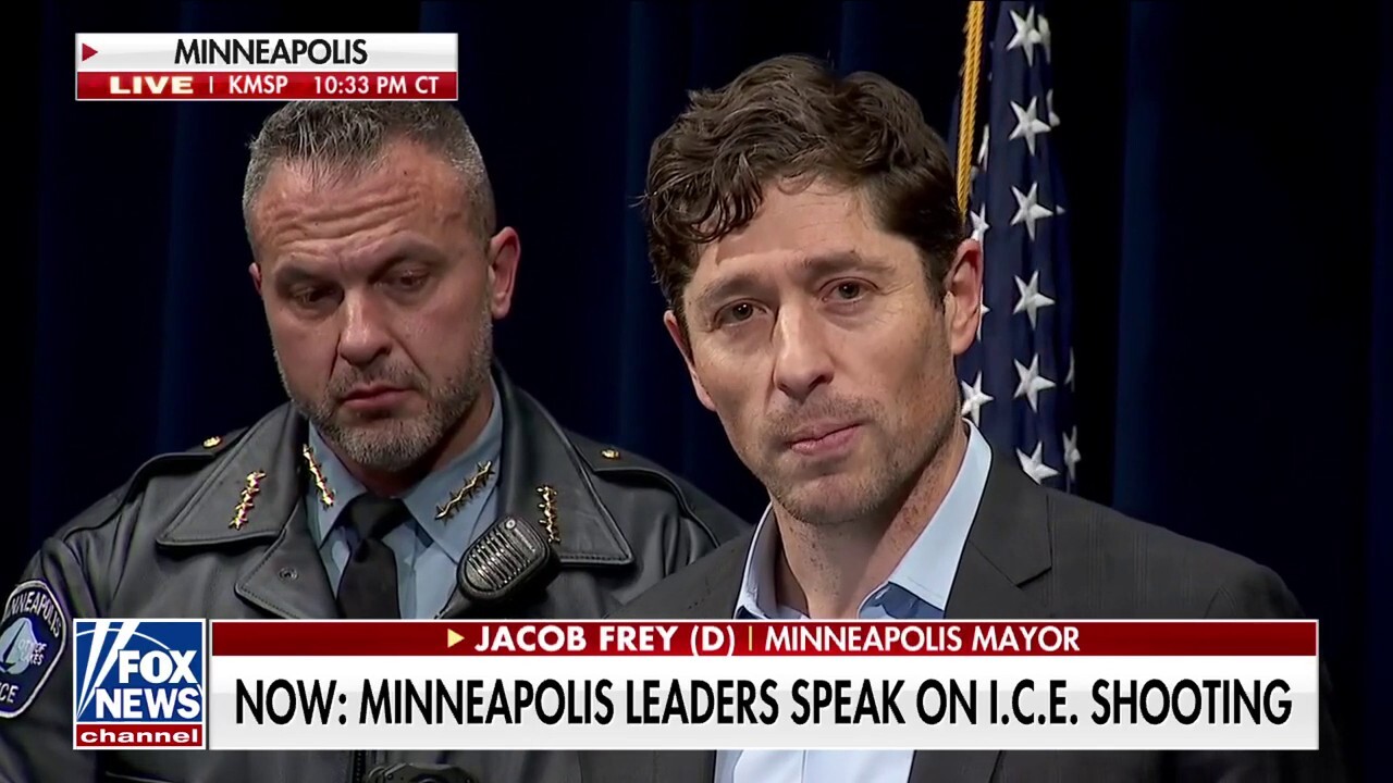 Minneapolis leaders give update on ICE-involved shooting<br><br>
