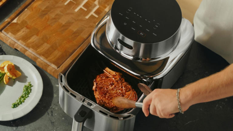 Is this the future of air fryers? Cosori's latest launch swaps