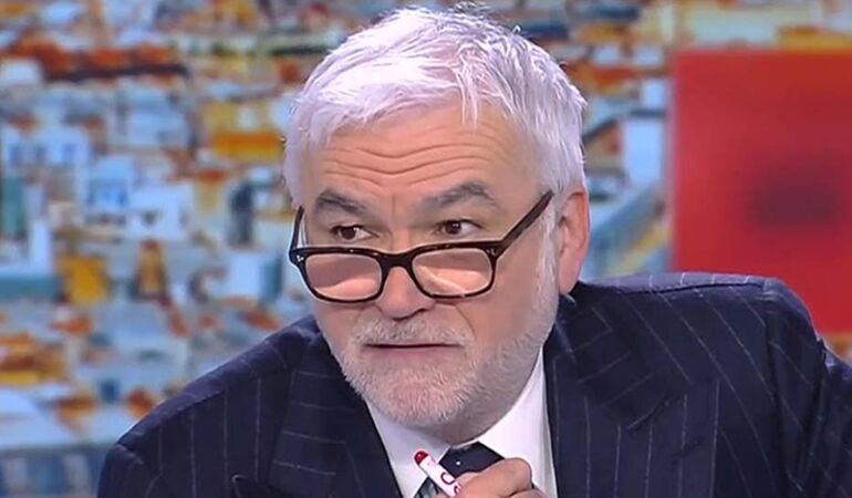 Pascal Prau d, accusé de racisme, réplique à LFI après leur plainte à l ...