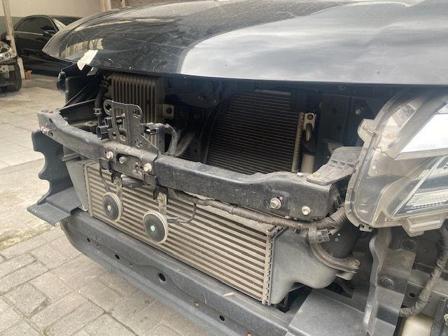Catat, ciri-ciri mobil bekas tabrakan bocoran dari tukang body repair