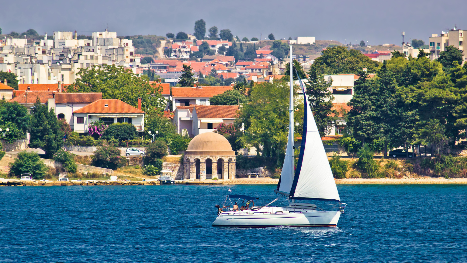 Sailing Dalmatia: Regattas and heritage