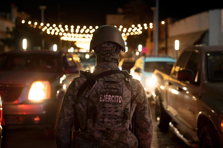 Foto: Un militar mexicano custodia el territorio nacional. (Foto de John Moore/Getty Images)