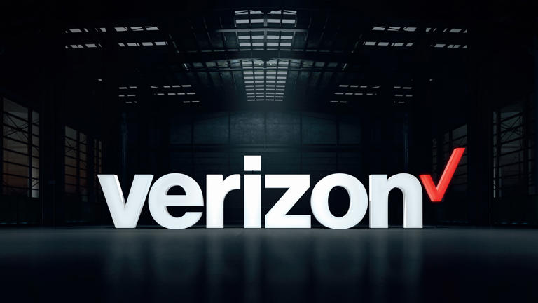 Verizon outage: Service restored after a 'software issue' — here’s ...