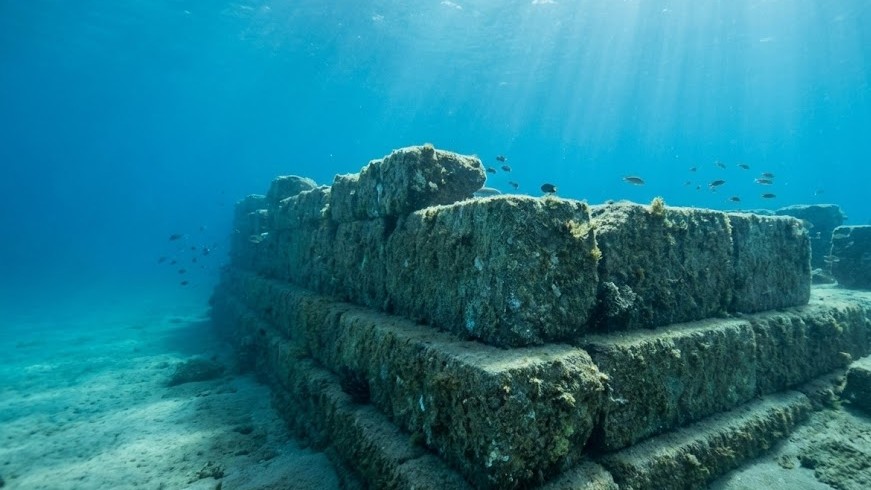The submerged structure that divides scientists