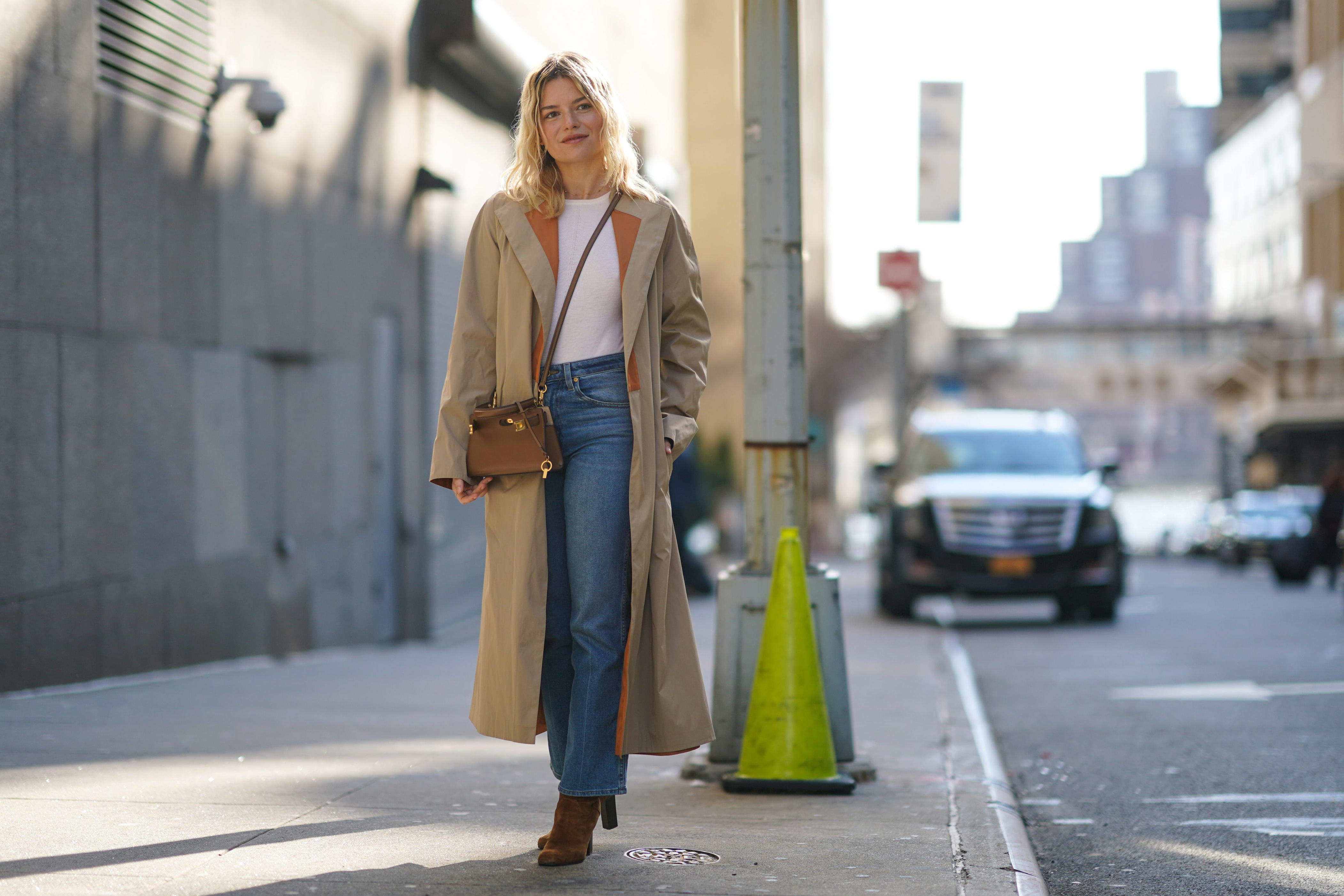 The 15 best brown crossbody bags that are as stylish as they are practical