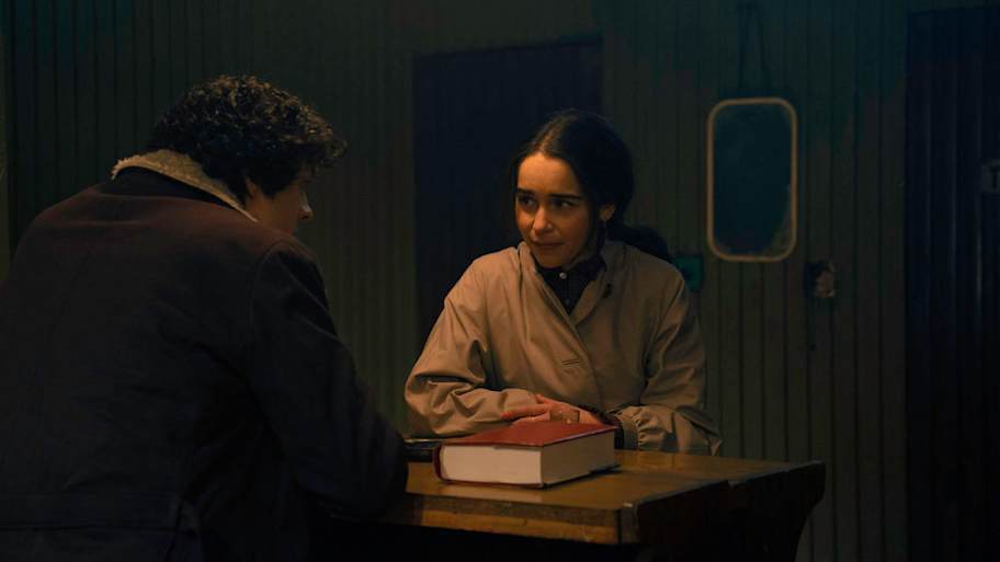 Ponies season 1 episode 1 recap: Bea and Twila's first mission