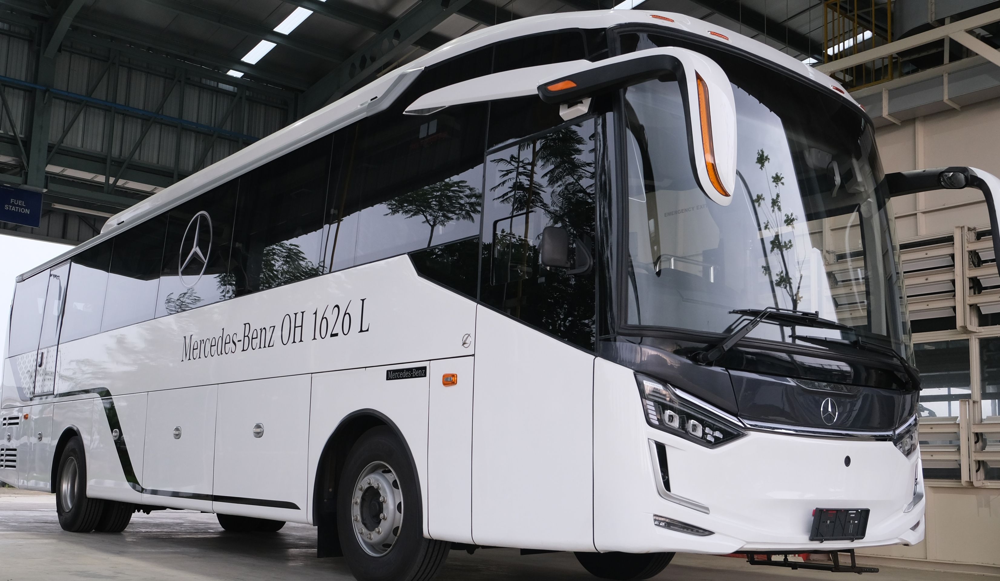 Bus Mercedes-Benz OH 1626 L buatan Cikarang tembus pasar Thailand