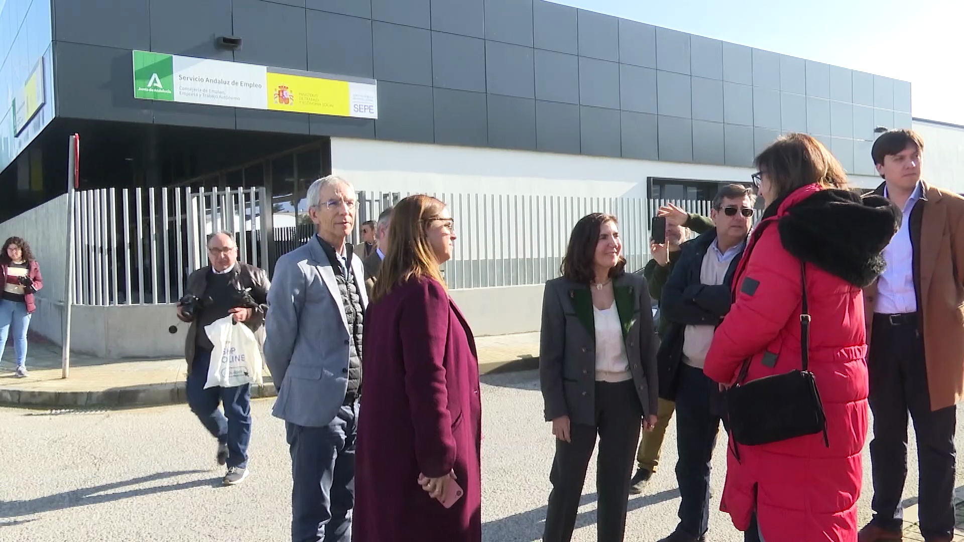 Utrera (Sevilla) inaugura una nueva oficina de empleo más moderna y ...