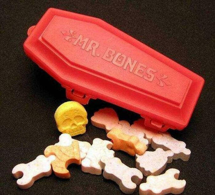 “Visual Nostalgia”: 96 Things That Don’t Exist Any More But People Still Miss
