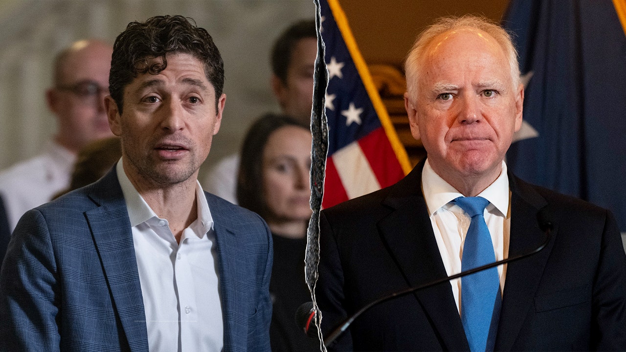 Federal prosecutors open investigation into Walz, Frey over alleged impeding of law enforcement<br>