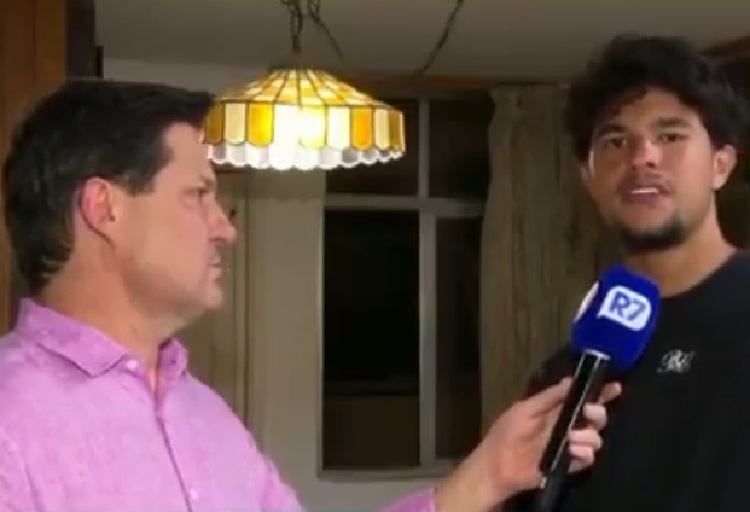 Bruninho, filho do goleiro Bruno, detona o pai ao vivo na Record (Foto: RecordTV)