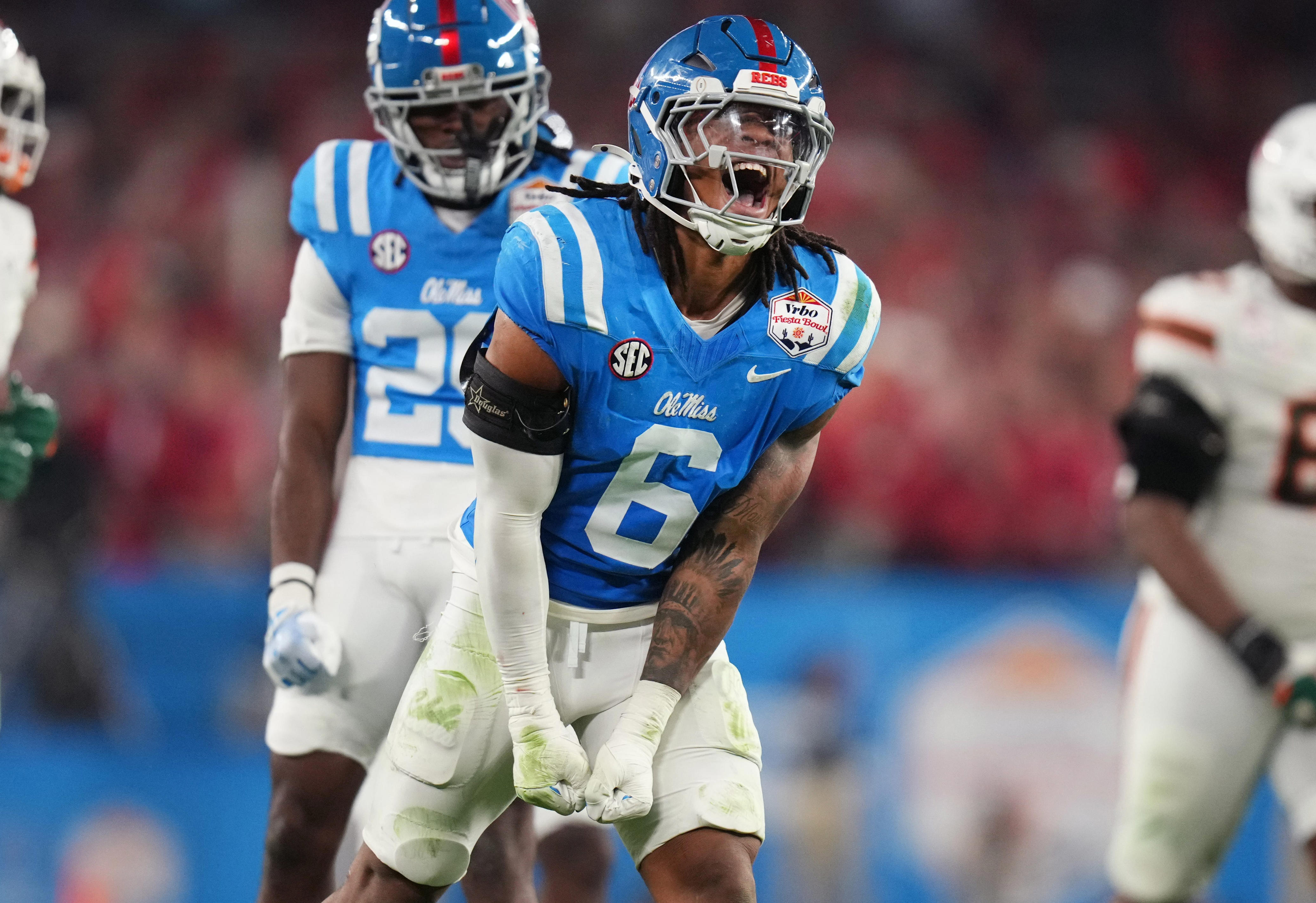 Should Texas A&M pursue Ole Miss transfer linebacker?