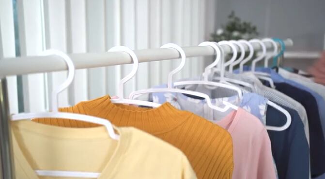 BBB shares tips on safely, successfully turning clothes into cash online