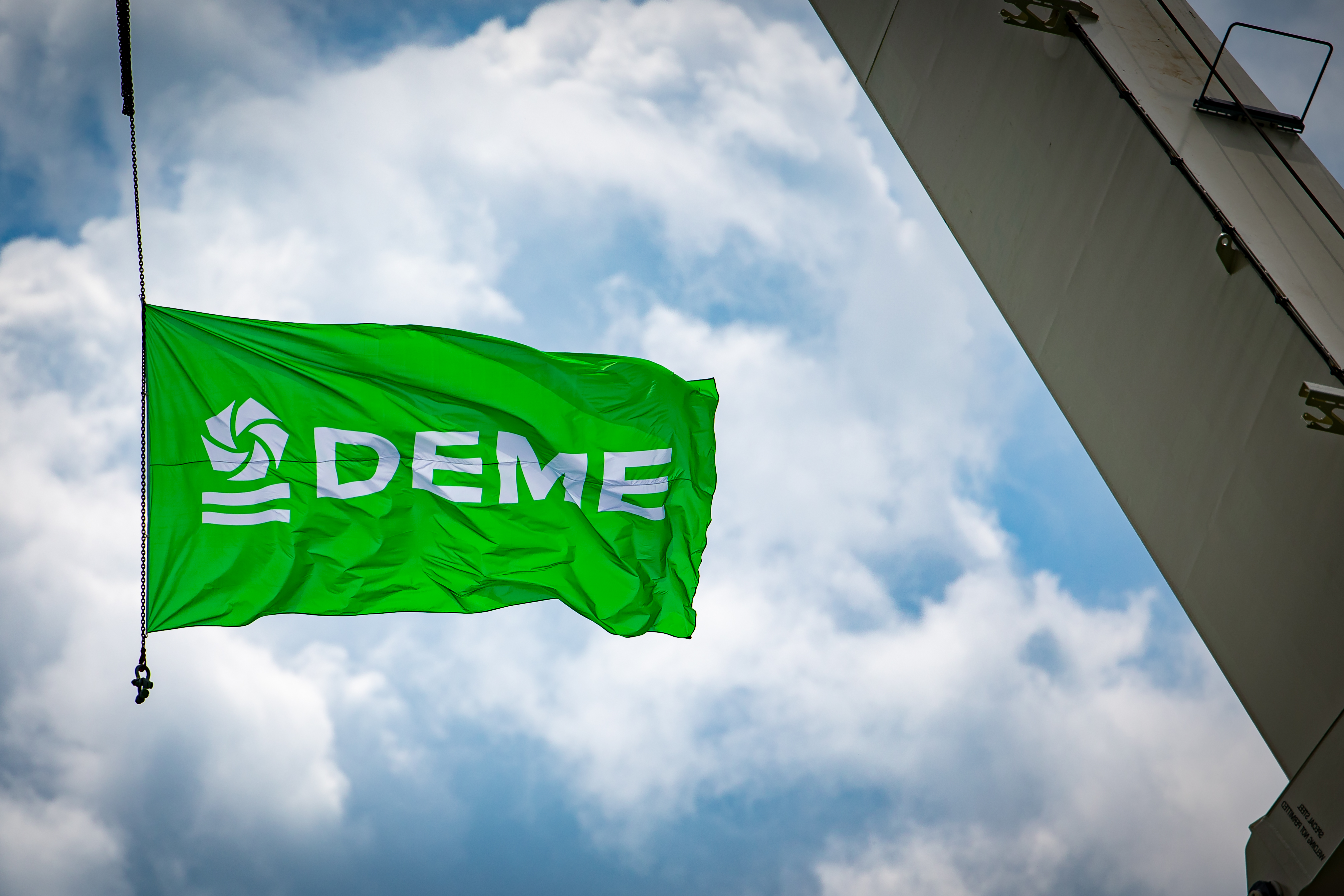 DEME neemt tweede nieuwe installatieschip voor windturbines in ontvangst