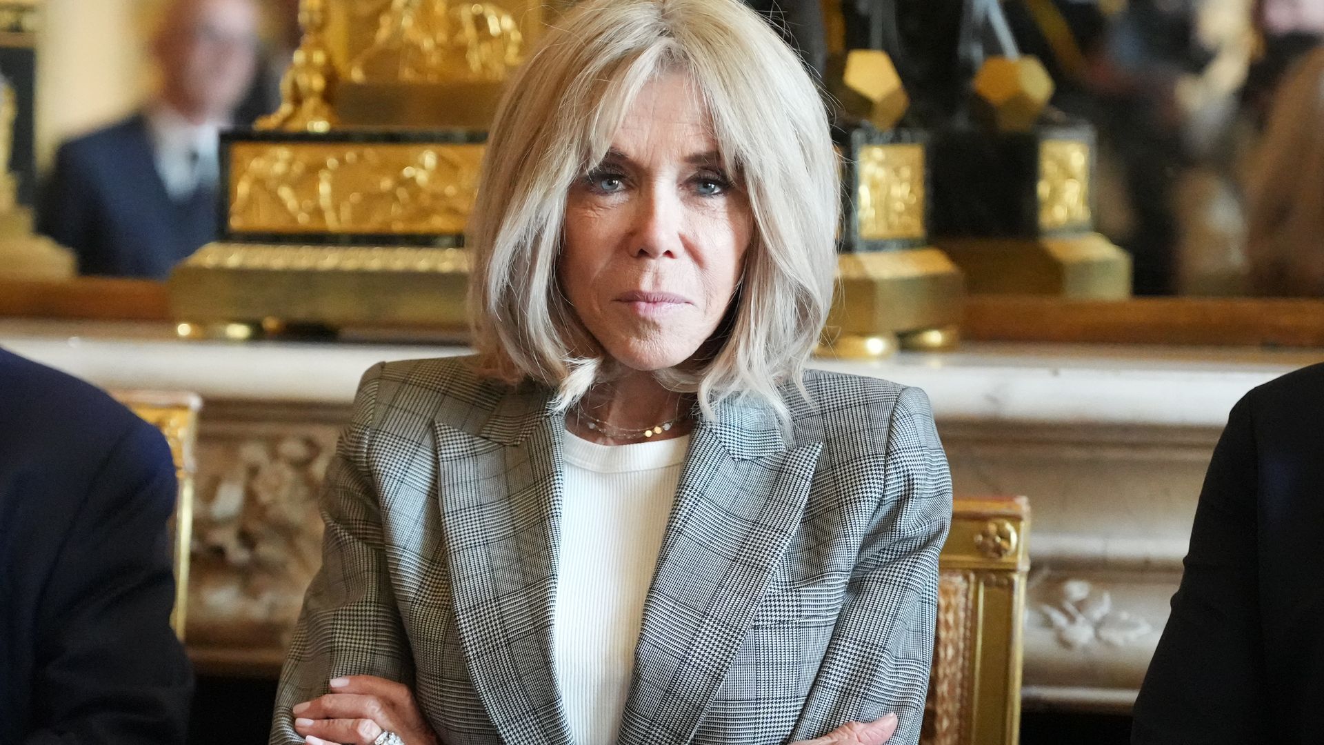 El vídeo de Brigitte Macron bailando 'Forever Young' que ha dado la
